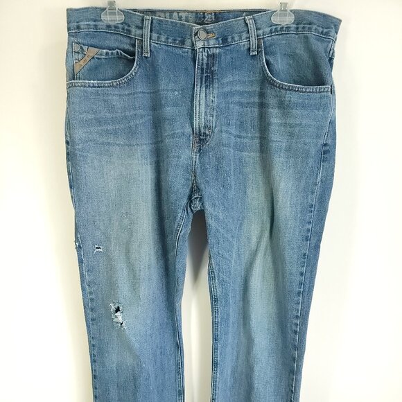 Ariat Jeans Men's 38x32 Blue Fade Denim Relaxed Boot Distressed Destroyed - Picture 1 of 12